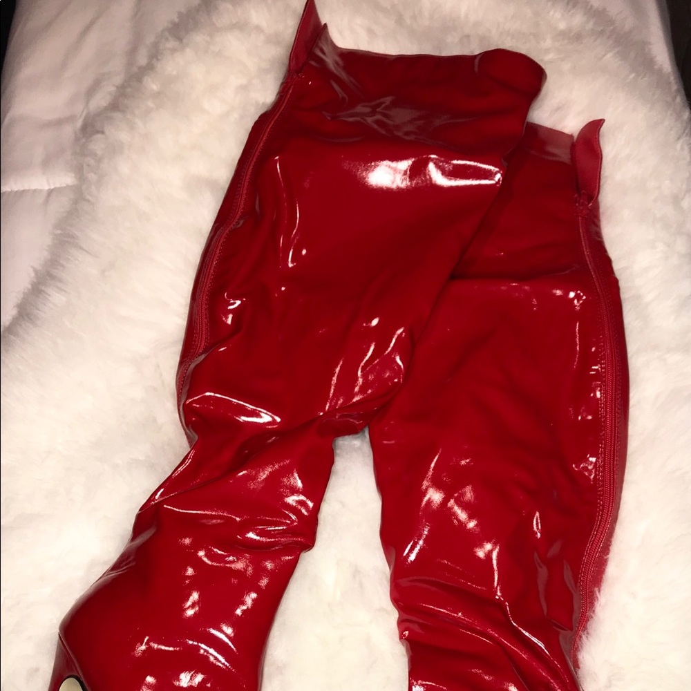 Boots - Picture 2 of 2